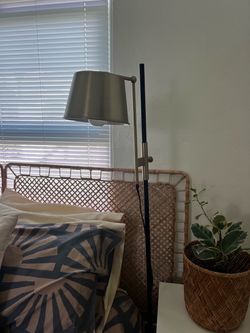 Floor lamps