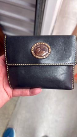 Dooney & Berk wallet