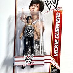 WWE Mattel Basic Series #02 – Vickie Guerrero