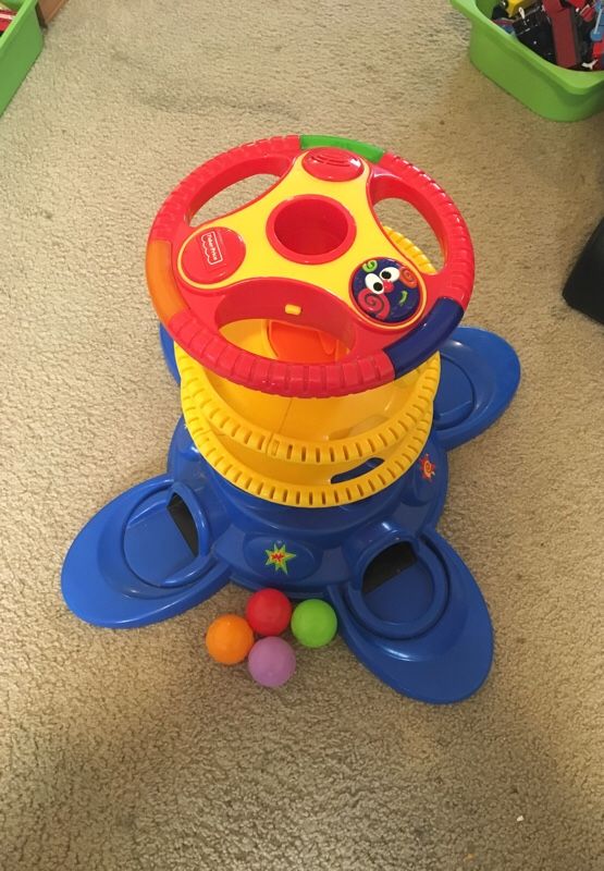 Fisher price stand up ball blast tower with 4 balls