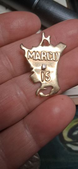 14 karat with diamond necklace charm
