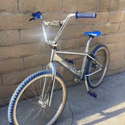Old School Diamondback BMX cruiser 24” Wheels 