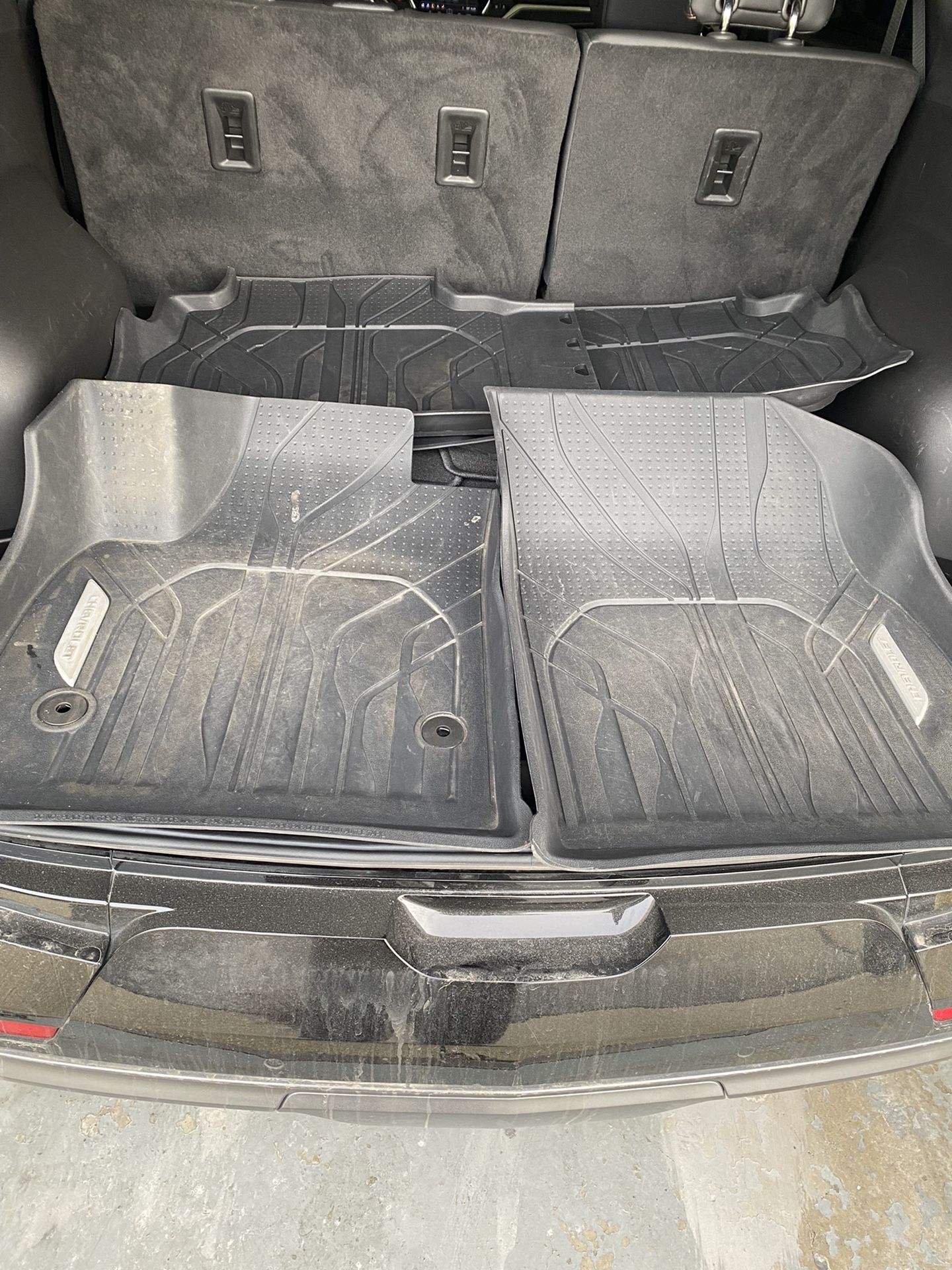 2019 Chevy blazer rubber floor mats
