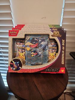 Pokémon 30th Celebration Greninja ex Box