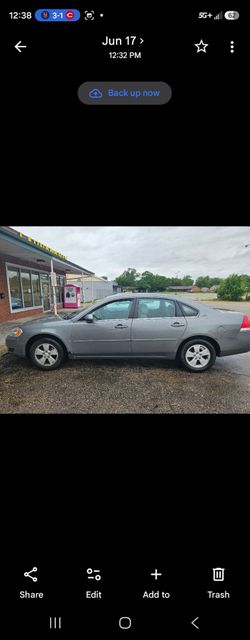 2008 Chevy impala runs and drive good lots of miles all highway sell as is 2500 OBO COLD AC