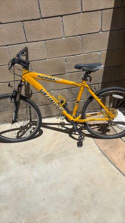 Specialized Hardrock Mountain Bike