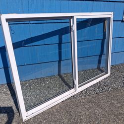 Vinyl 66x45 Slider