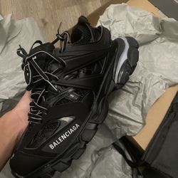 Balenciaga Led