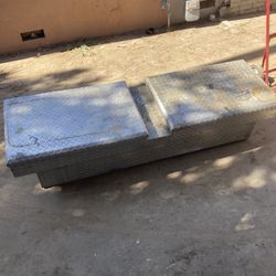 Diamond Plate Toolbox 