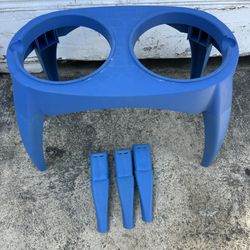 Raised Pet Feeder