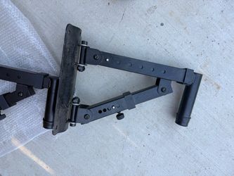 Speaker stand mounted $100