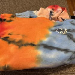 XS And small Women’s Shirts