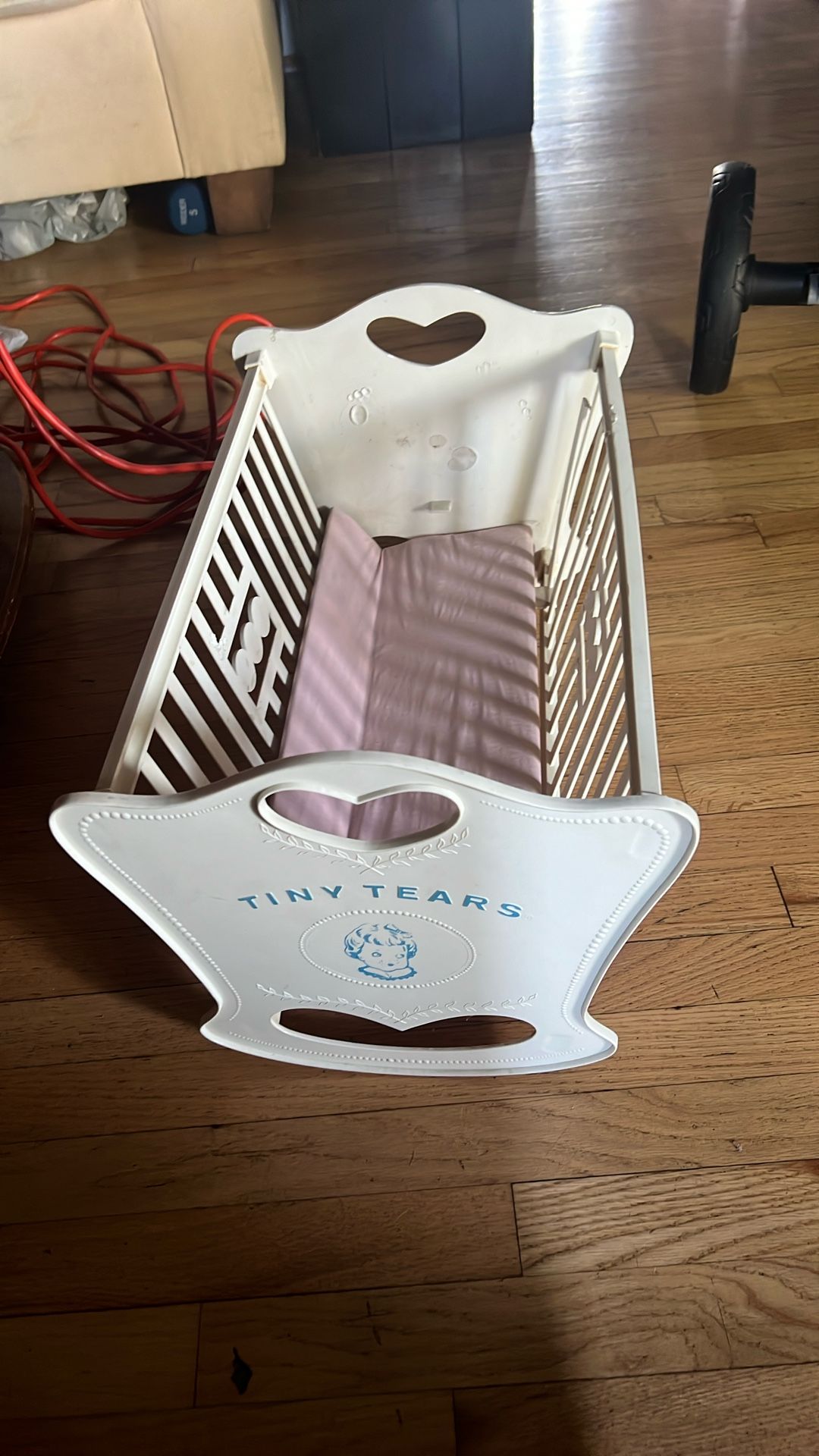 Doll Cradle Tiny Tears