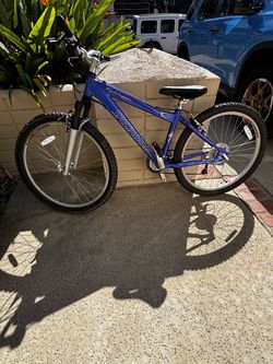 Specialized Rockhopper Mid 2000’s Era Hardtail Mountain Bike