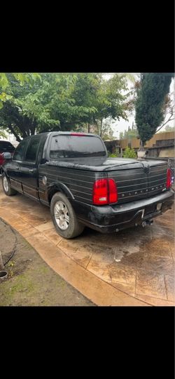 2002 Lincoln Blackwood