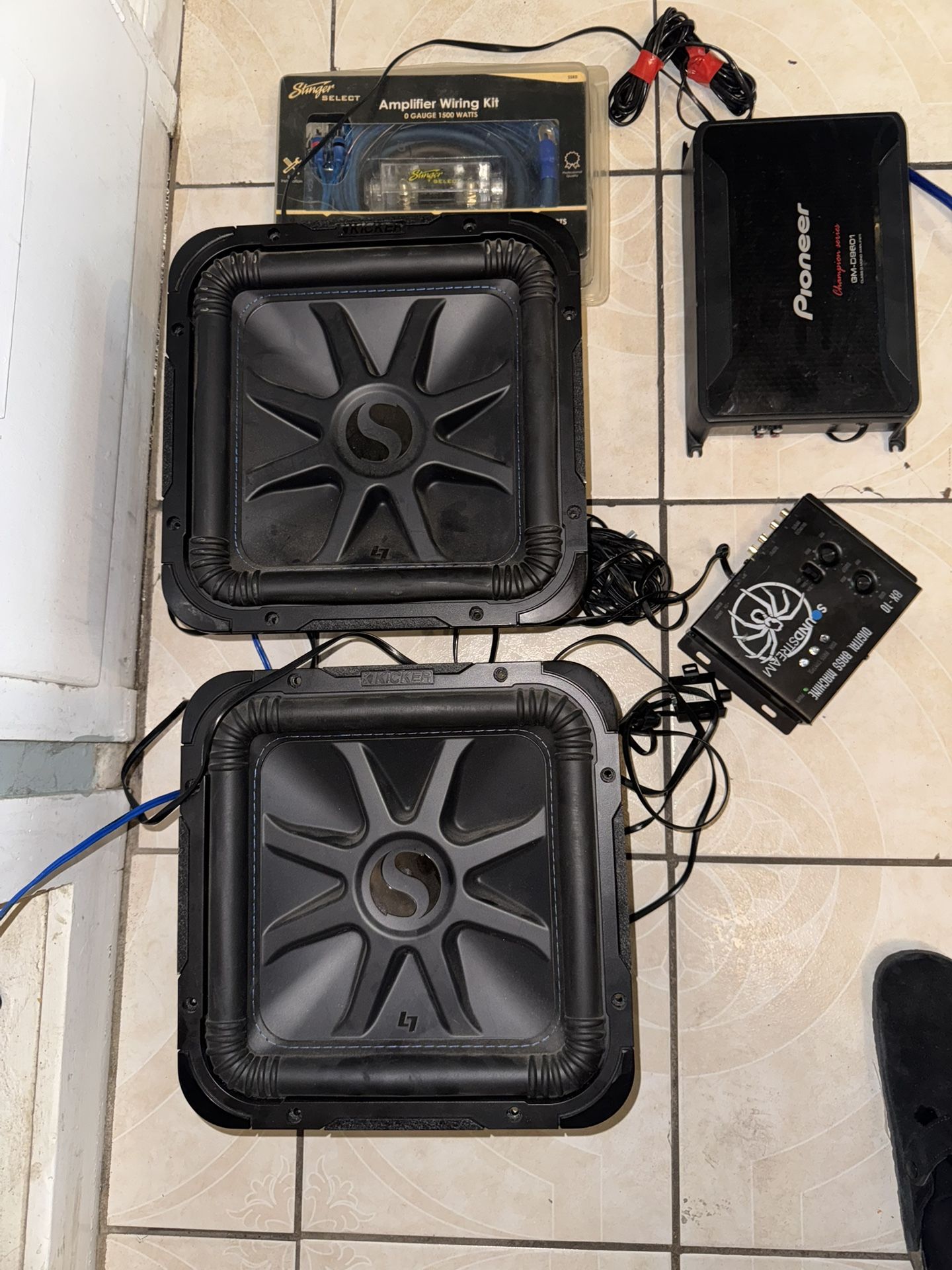 L7 12s Speakers