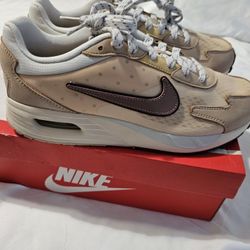 Nike Air Max Solo