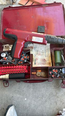 Uniset XL300 Powder Actuated Nailer Nail Gun Ramset