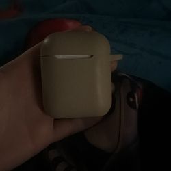 Apple AirPods