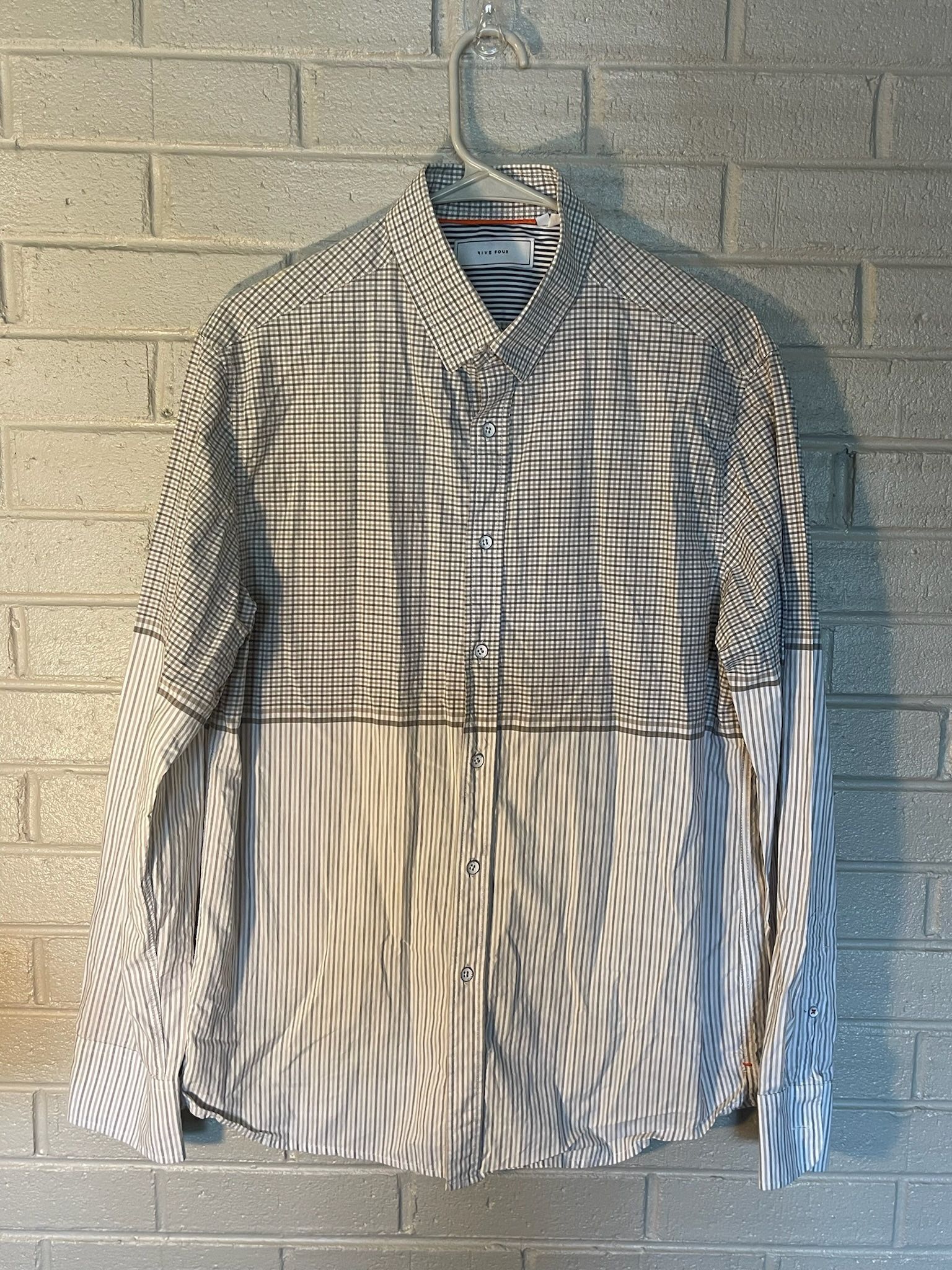 Five Four Men’s L Plaid Button Up Shirt