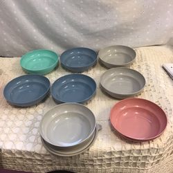 New Vintage Tupperware  Cereal Bowls     1970s