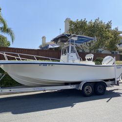 1995 Mako 231