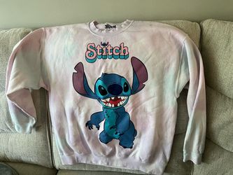 XL Disney Stitch Pullover Sweater
