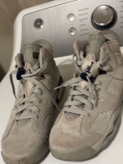 Air Jordan 6 High-Top Sneakers. Size 11