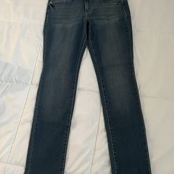 Ladies Size 10 Jeans  ( Earl Jean ) 
