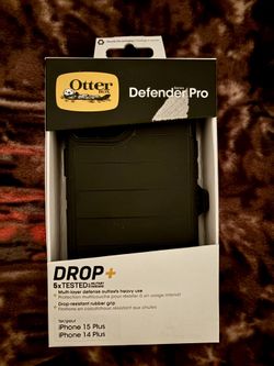 OtterBox - Defender Series Pro Hard Shell for Apple iPhone 15 Plus and Apple iPhone 14 Plus - Black -Brand New