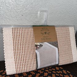 Bee&willow 14x92 Bordered Table Runner Brick Red