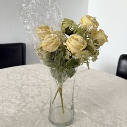 $10 — Brand new roses, including a brand new vase.