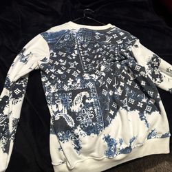 Lv Size M  $100 Like New