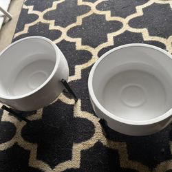 Set Of 2 Planters & Risers 