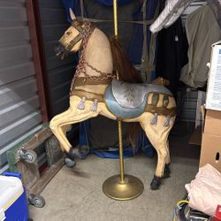 Carrusele Horse