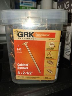 GRK Fasteners Cabinet Screws, model #110079.The pack contains 330 pieces of #8 by 2-1/2 inch screws.