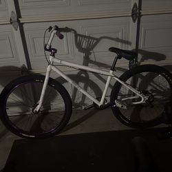 Fully built SE bike