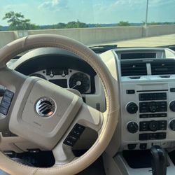2010 Mercury Mariner