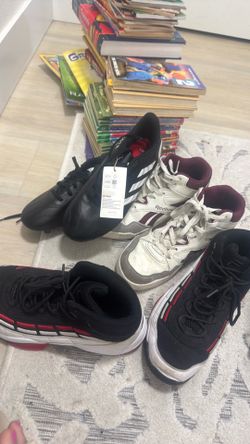 Size 6 1/2 shoe bundle