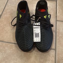 Adidas Predators Edge.1fg Size 5.5