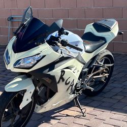 2013 Kawasaki Ninja 300(ex300)