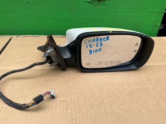 MIRROR CHARGER RIGHT SIDE  2015 2016 2017 2018 2019 2020 2021 2022 2023 2024 2025 OEM