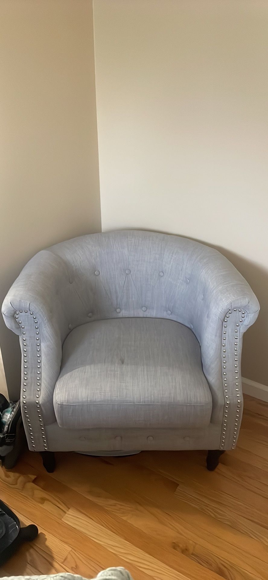Loveseat