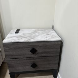 Dresser Set