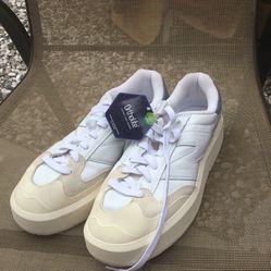 New Balance. Size 8- New .