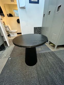 Round Black Pedestal Dining Table