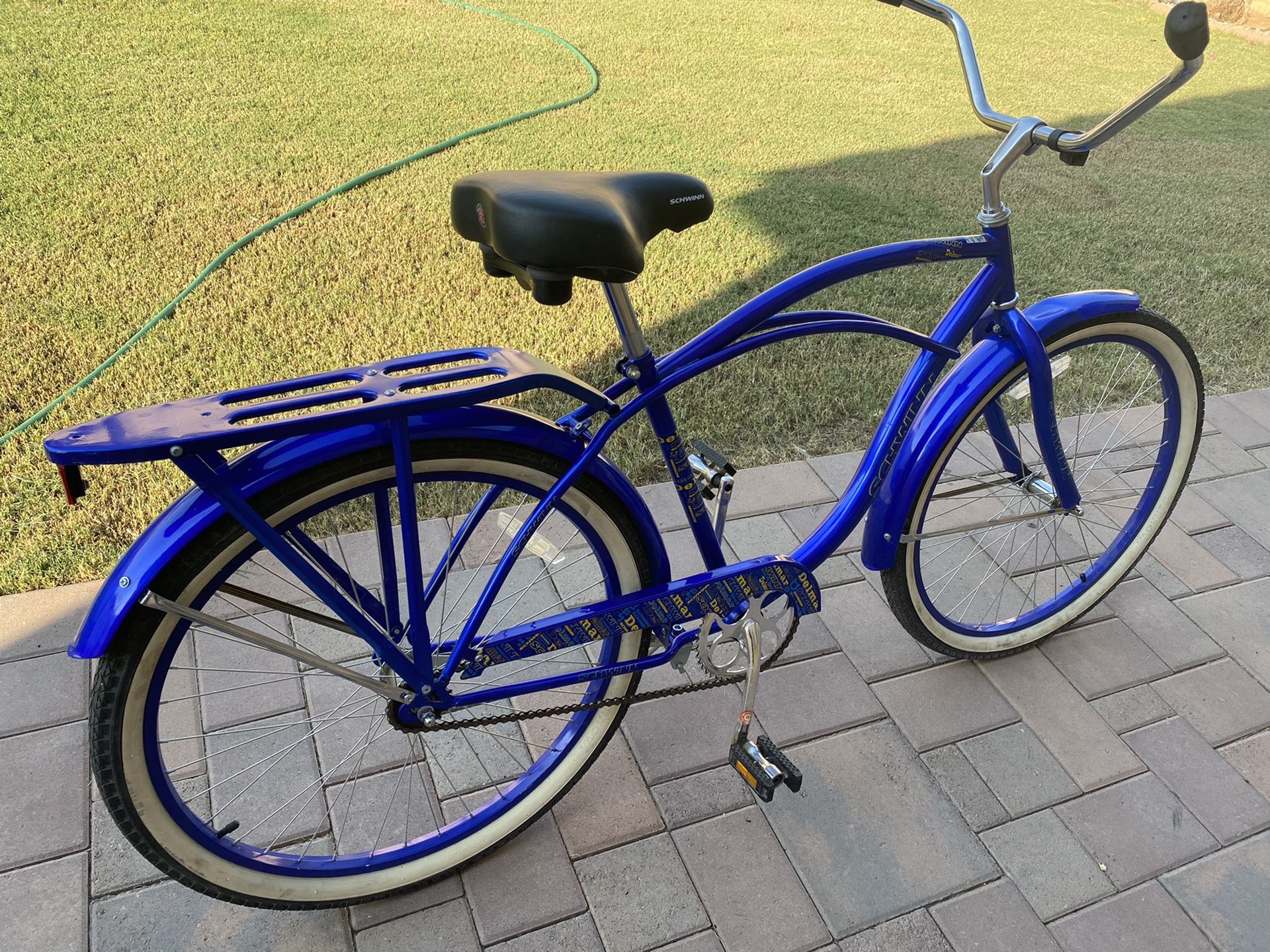 26” schwinn beach cruiser bicycle