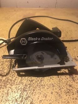 Black & Decker circular saw.. 7 1/4 blade.. model no 7308 for Sale in Bel  Air, MD - OfferUp