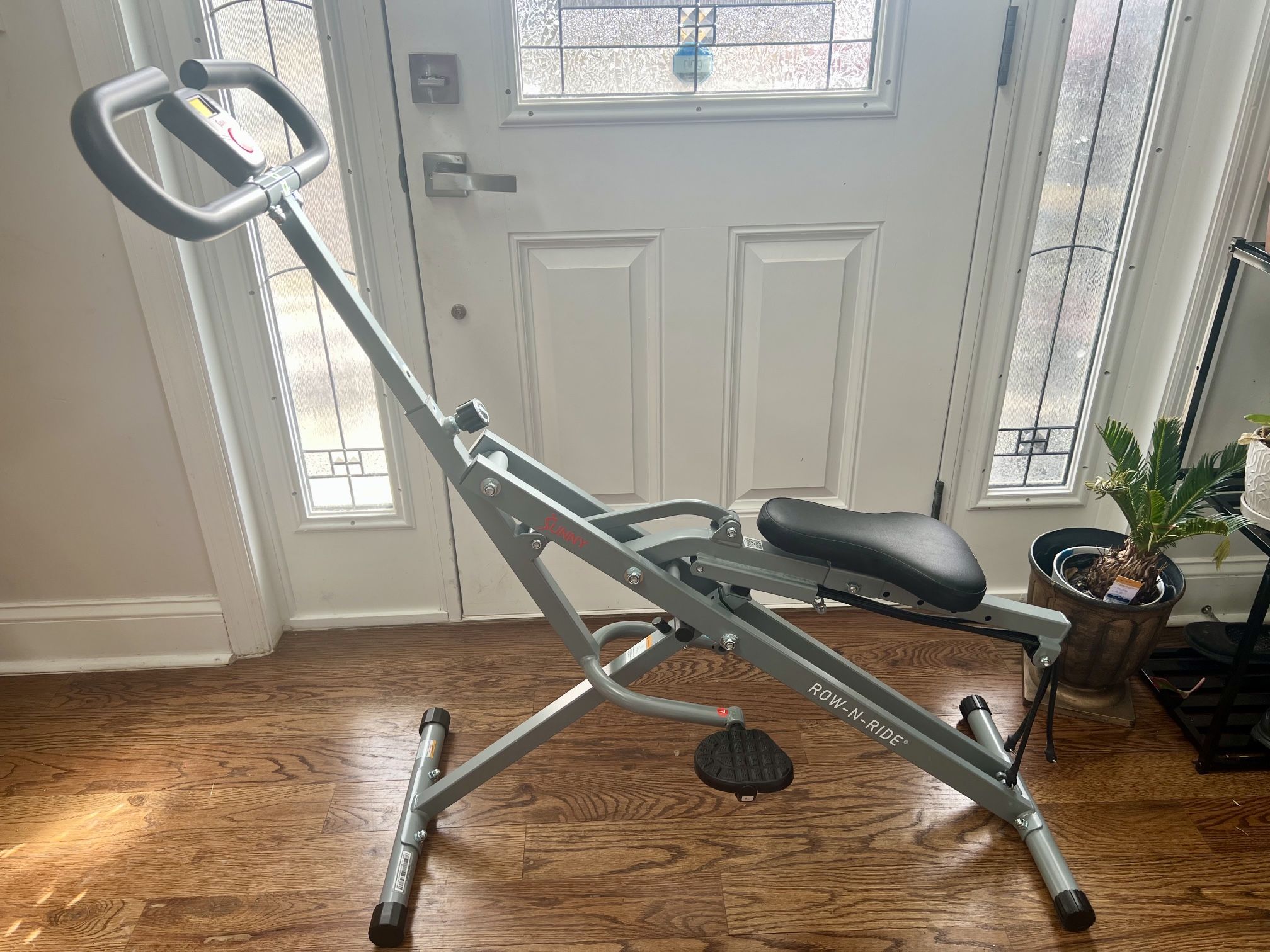 AMAZING PRICE! Brand New Squat Assistance Exercise Equipment