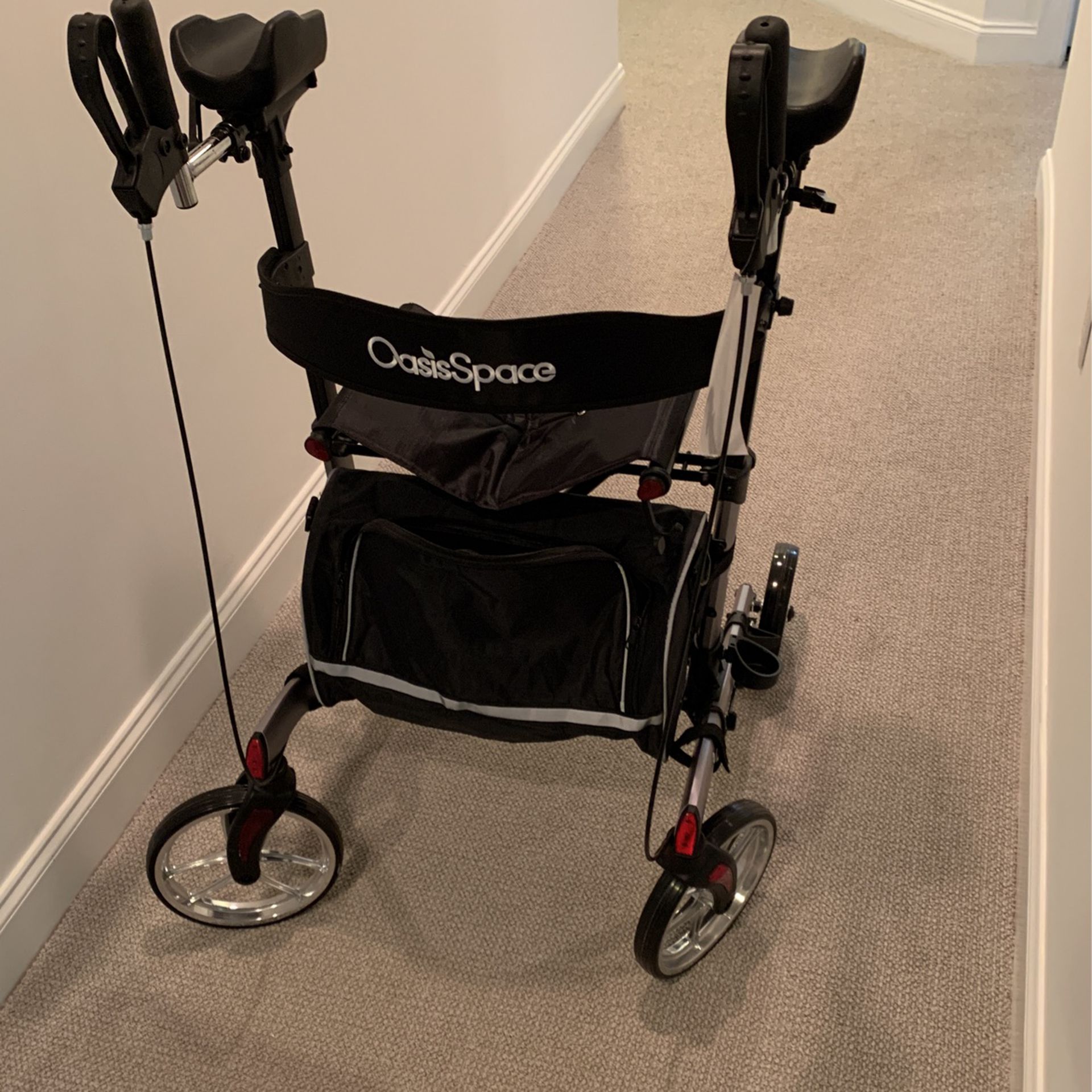 Oasis Space Standing Rollator